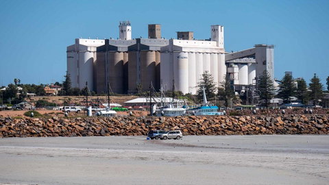 Wallaroo Holiday Park - Accommodation Adelaide 8