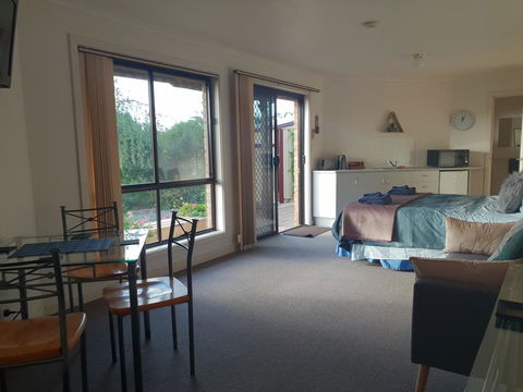 Barossa Valley Studio - Accommodation Adelaide 13