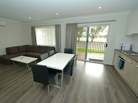 Echo Holiday Parks - Waikerie - Accommodation Adelaide 14