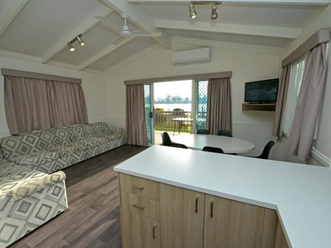 Echo Holiday Parks - Waikerie - Accommodation Adelaide 23