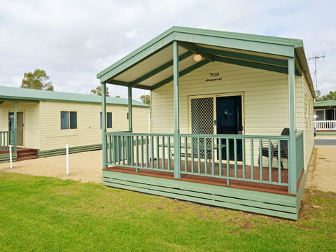 Echo Holiday Parks - Waikerie - Accommodation Adelaide 37