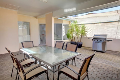Bay Bliss - Accommodation Adelaide 2