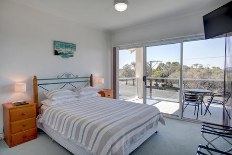 Bay Bliss - Accommodation Adelaide 12