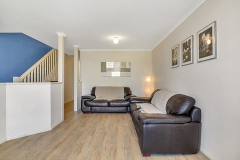 The Lighthouse - Port Willunga - C21 SouthCoast Holidays - Accommodation Adelaide 8