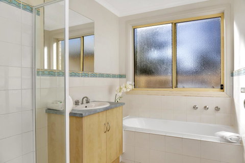 The Lighthouse - Port Willunga - C21 SouthCoast Holidays - Accommodation Adelaide 11