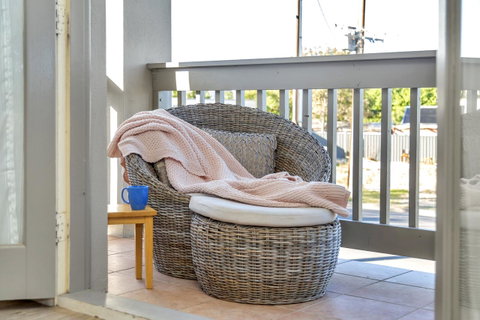 The Lighthouse - Port Willunga - C21 SouthCoast Holidays - Accommodation Adelaide 1