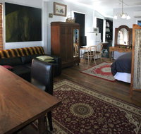 Wallace Lodge - Accommodation Adelaide