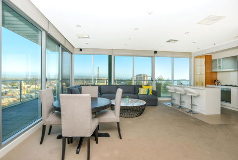 Glenelg Skyline Penthouse - Accommodation Adelaide 7