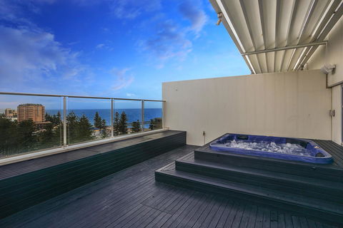 Glenelg Skyline Penthouse - Accommodation Adelaide 2