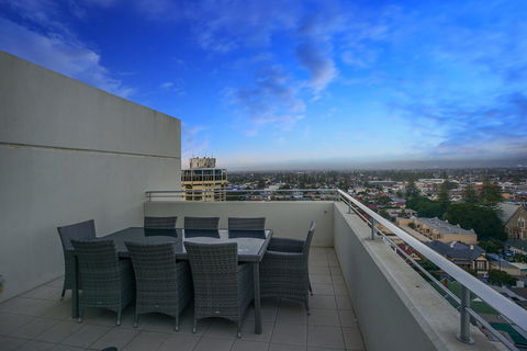 Glenelg Skyline Penthouse - Accommodation Adelaide 11