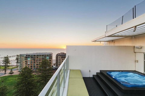 Glenelg Skyline Penthouse - Accommodation Adelaide 27