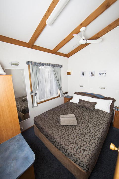 Lakeside Tourist Park - Accommodation Adelaide 15