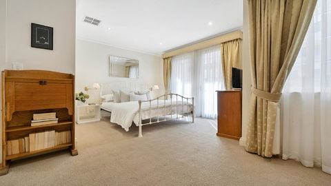 GOUGER 265 - Accommodation Adelaide 12