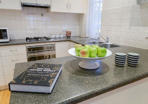 GOUGER 265 - Accommodation Adelaide 3