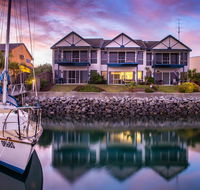 Marina Reflections - Accommodation Adelaide