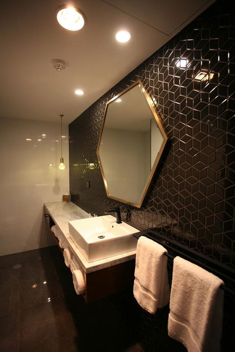Ellen Hotel - Accommodation Adelaide 25