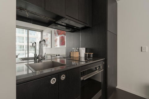 Ther-Rich Elegant 1BR Apartment In Walkerville - Accommodation Adelaide 11