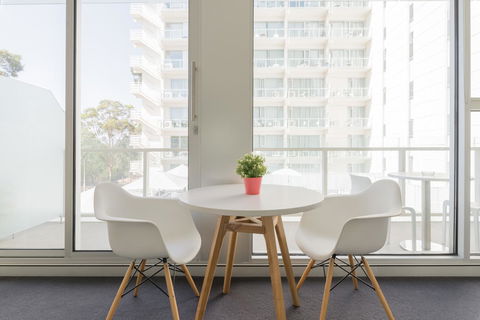 Ther-Rich Elegant 1BR Apartment In Walkerville - Accommodation Adelaide 15