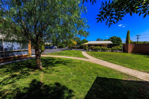 Country Roads Motor Inn Naracoorte - Accommodation Adelaide 39