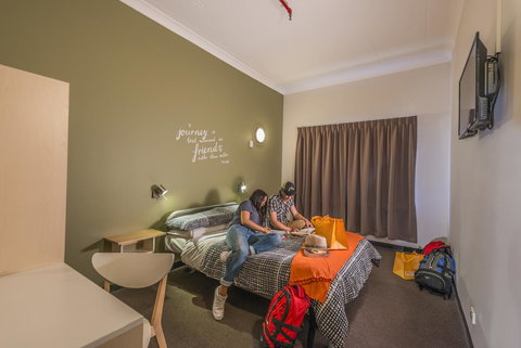 YHA Adelaide Central - Accommodation Adelaide 39