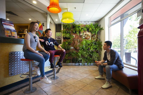 YHA Adelaide Central - Accommodation Adelaide 1