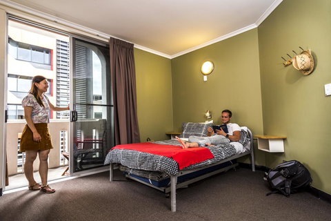 YHA Adelaide Central - Accommodation Adelaide 32