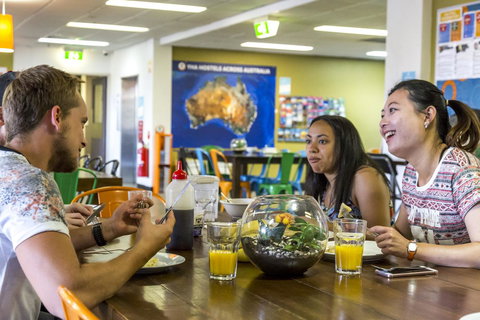 YHA Adelaide Central - Accommodation Adelaide 30