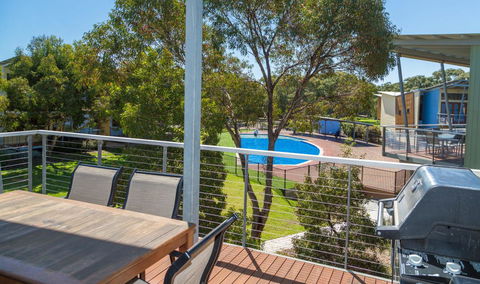South Shores Villa 52 - Accommodation Adelaide 0