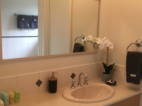 Apartment 229 Mount Gambier - Accommodation Adelaide 3