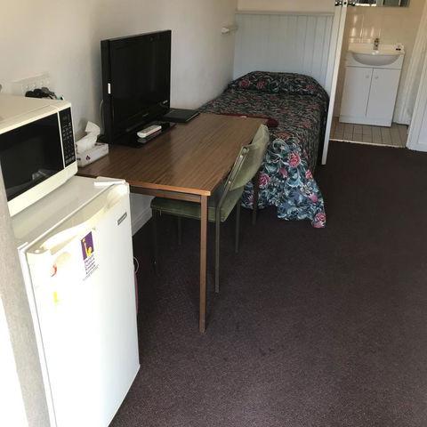 Travelway Motel - Accommodation Adelaide 4