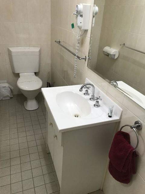 Travelway Motel - Accommodation Adelaide 5