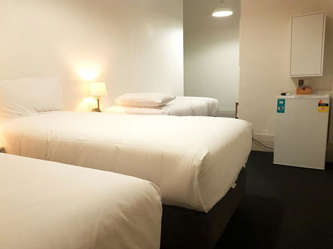 Ambassadors Hotel - Accommodation Adelaide 5