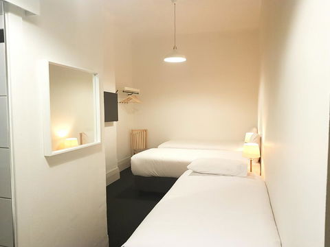 Ambassadors Hotel - Accommodation Adelaide 3