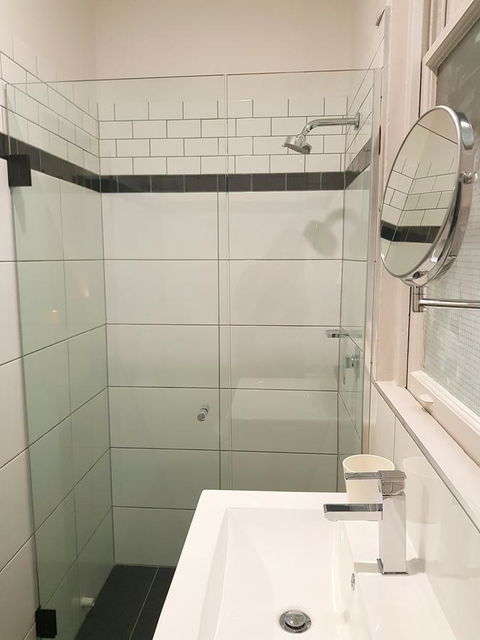 Ambassadors Hotel - Accommodation Adelaide 8