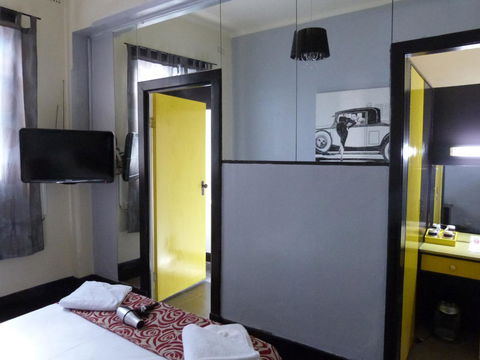 Ambassadors Hotel - Accommodation Adelaide 12