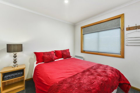 City Four Apartment - Accommodation Adelaide 5