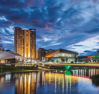 Executive 3 Bedroom Apartment  Internet  Parking - Accommodation Adelaide