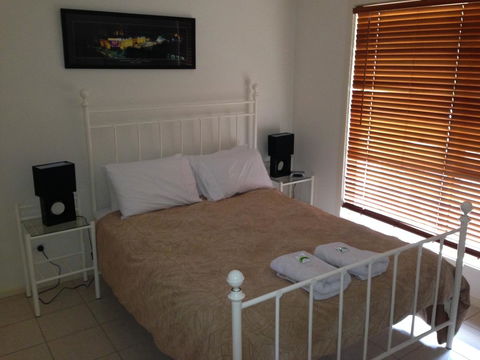Shiraz Cottage - Accommodation Adelaide 2