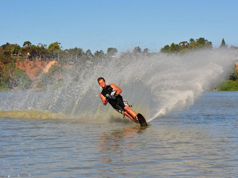Echo Holiday Parks - Renmark - Accommodation Adelaide 6