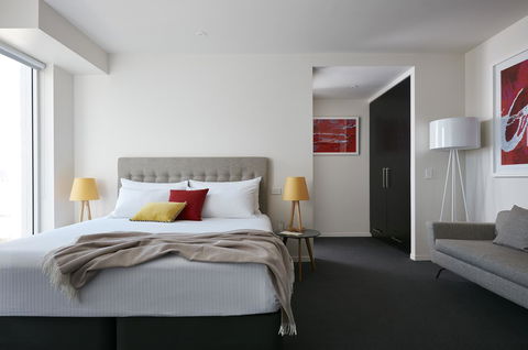 Art Series - The Watson - Accommodation Adelaide 14