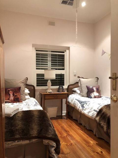The Winemakers - Accommodation Adelaide 9