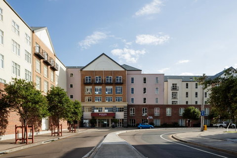 Rydges Newcastle - Accommodation Adelaide 2