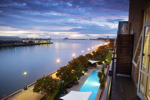 Rydges Newcastle - Accommodation Adelaide 0