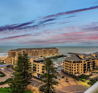 Glenelg Skyline Beachfront Penthouse Adelaide - Accommodation Adelaide