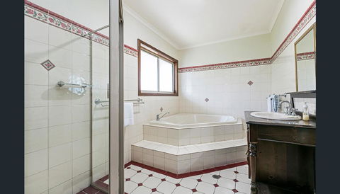 Treasured Memories Cottage - Accommodation Adelaide 6