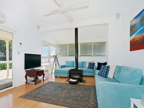 Boat House - Accommodation Adelaide 2