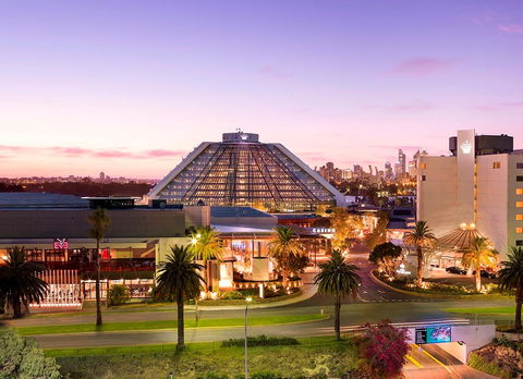 Crown Metropol Perth - Accommodation Adelaide 5