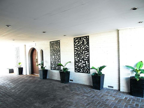 Econo Lodge Rivervale - Accommodation Adelaide 11