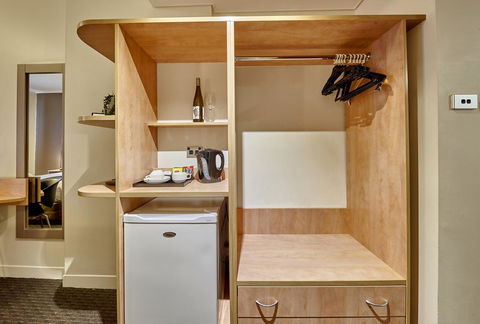 Ibis Perth - Accommodation Adelaide 2
