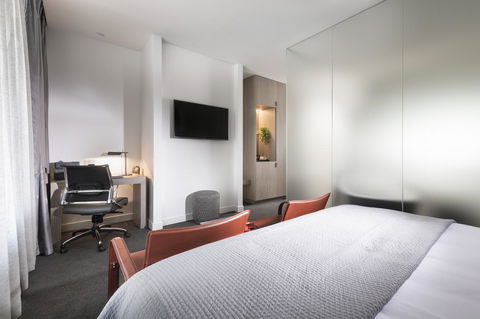 The Melbourne Hotel - Accommodation Adelaide 7